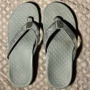 Vionic Tide II Orthoheels Flip Flop Womens Size 8 Gray Sequin Comfy Sequin